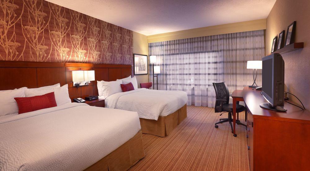 Best Western Plus Provo University Inn Bagian luar foto