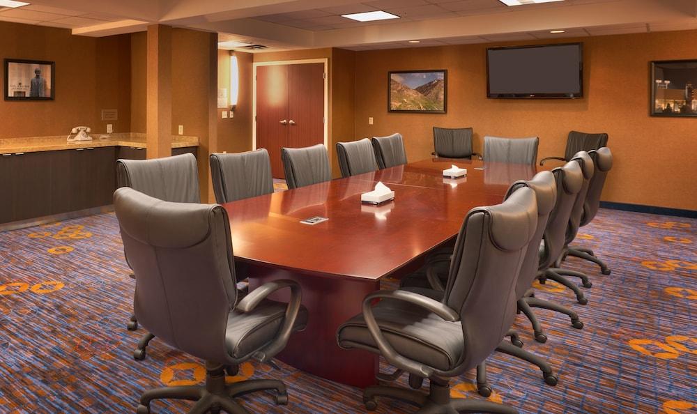 Best Western Plus Provo University Inn Bagian luar foto